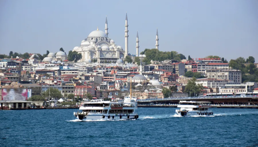 Afternoon Bosphorus Tour with Lunch photo 4